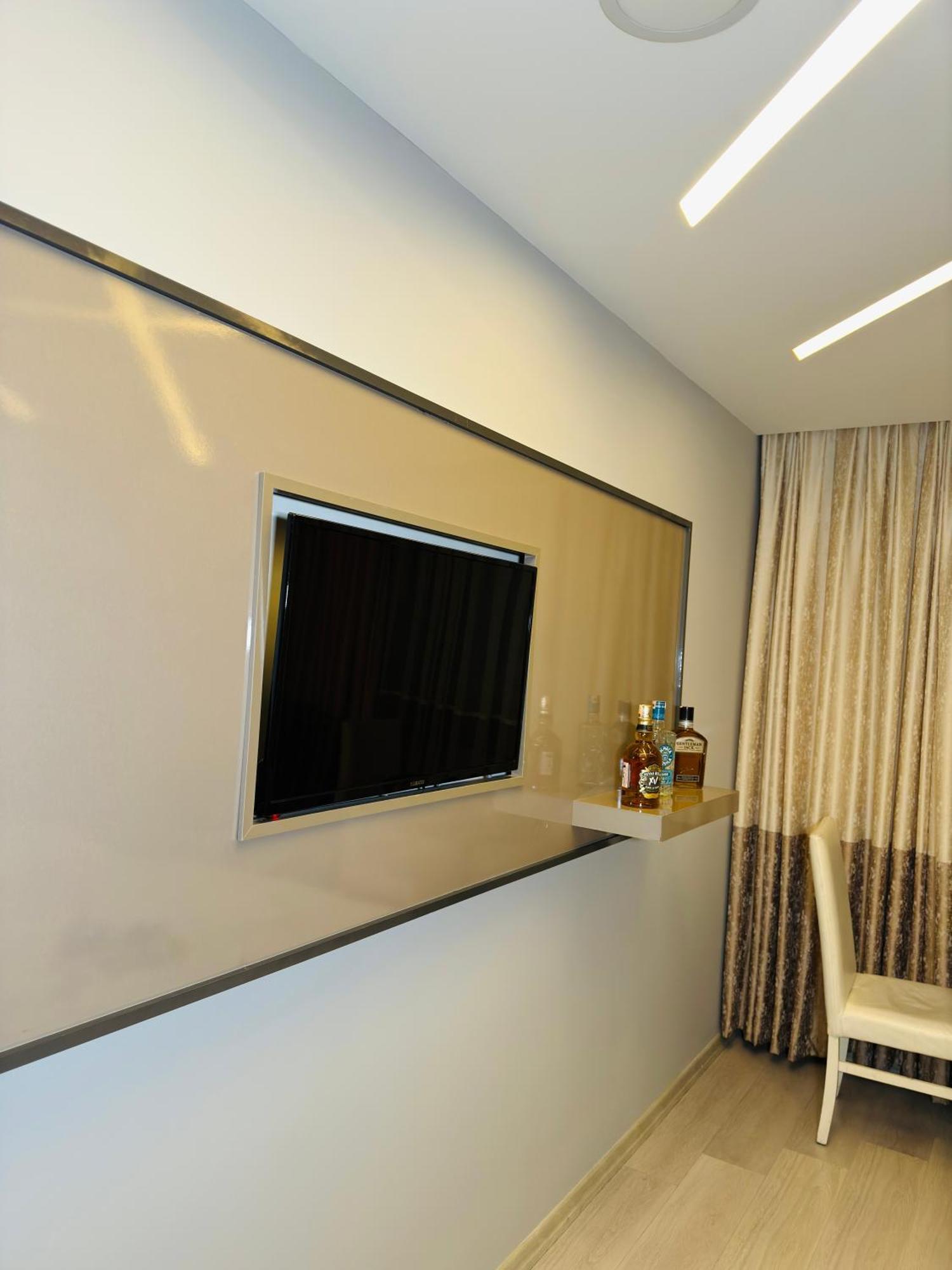 Blueway Hotell Istanbul Exteriör bild